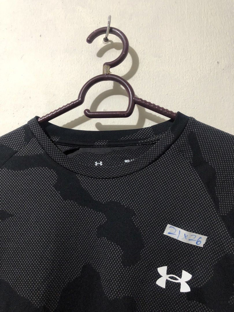 Under Armour Camouflauge Shirt (Category: Tshirts & Polo Shirts ) located in Manila. Submitted by raremountain00 (Listing ID 1468688276, Image 2). Description: Authentic Excellent condition No issue.