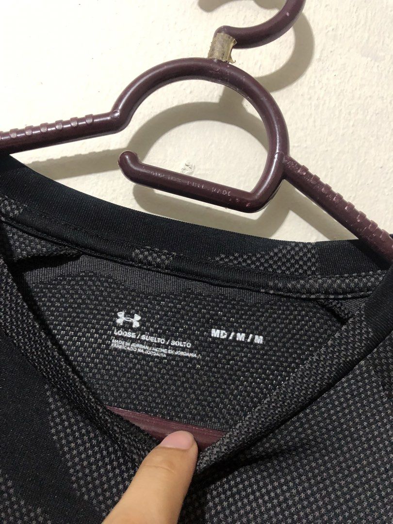 Under Armour Camouflauge Shirt (Category: Tshirts & Polo Shirts ) located in Manila. Submitted by raremountain00 (Listing ID 1468688276, Image 3). Description: Authentic Excellent condition No issue.