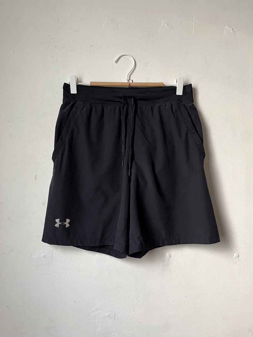 Under Armour Launch 7 Shorts (Category: Activewear) located in Cagayan de Oro. Submitted by vigo999 (Listing ID 1468674227, Image 3). Description: Under Armour Launch 7 Shorts Size Large Condition: Excellent Color rate: 10/10 No issues Dimes: 28-32x18 Hem: 13.