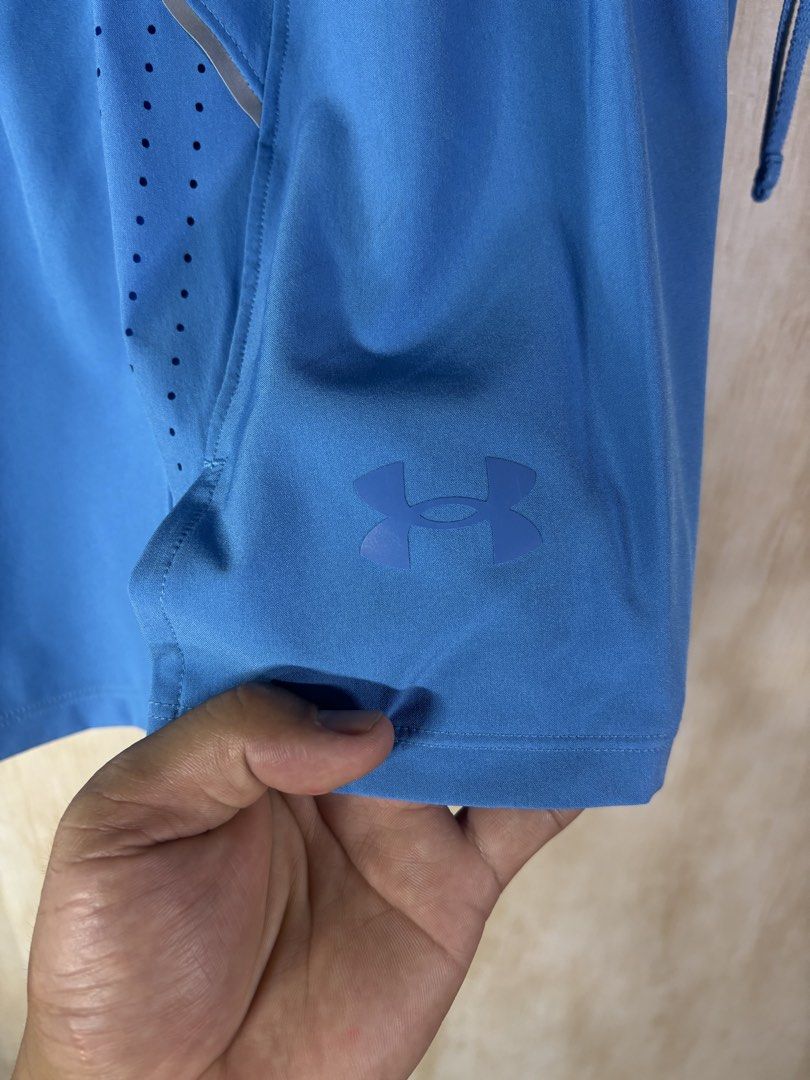 UNDER ARMOUR LAUNCH PRO SPEEDPOCKET SHORT (Category: Shorts) located in Cabuyao City. Submitted by pormanation-thrift-store (Listing ID 1468605794, Image 3). Description: UNDER ARMOUR LAUNCH PRO SPEEDPOCKET SHORT Condition: LIKE NEW Color rate: 10/10 (PWEDE SA MASELAN) Size: SMALL Dimes: 28-32”Wx15”L Issue: NONE‼️ Price: 1000.