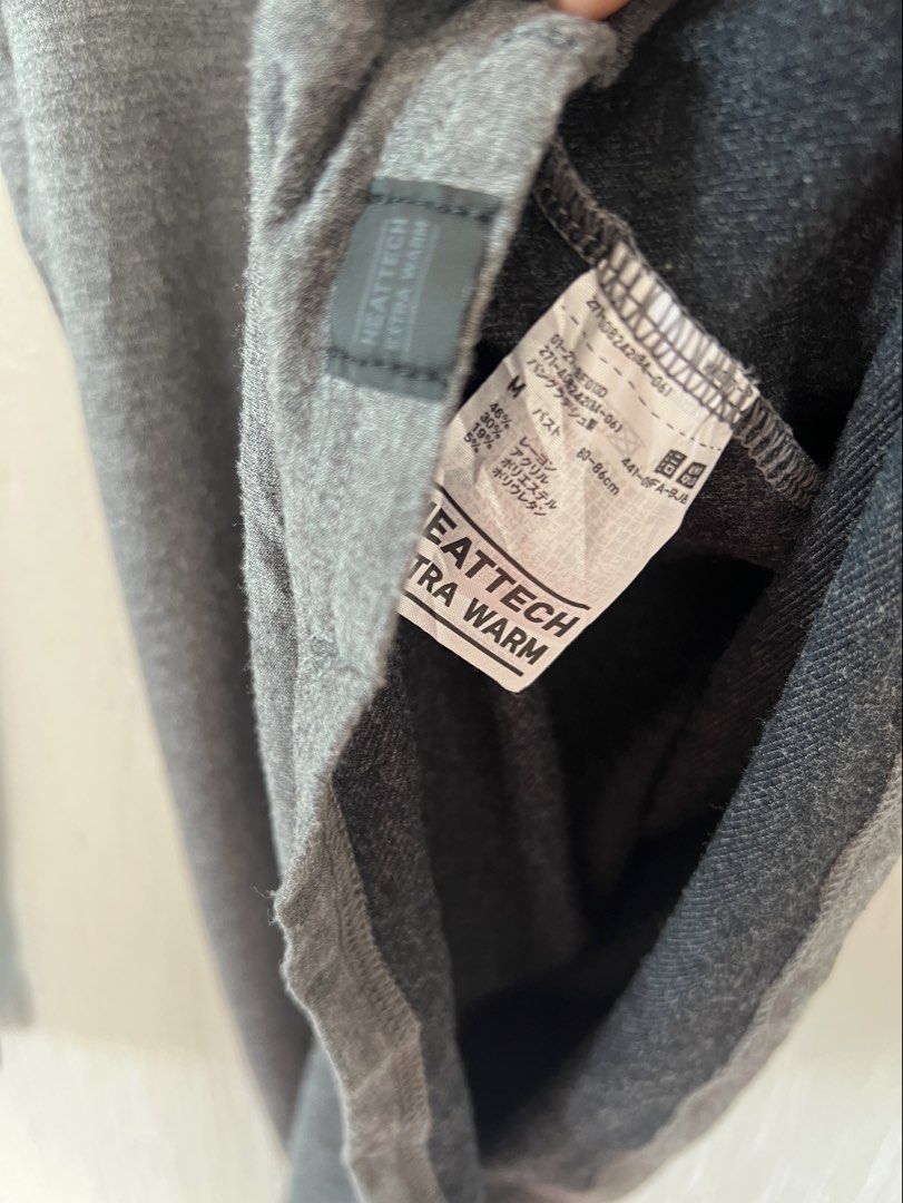 Uniqlo Extra Warm Heattech Medium (Category: Longsleeves) located in Amadeo. Submitted by mavmadel (Listing ID 1468507587, Image 3). Description: -medium women -condition 9.5/10 -color rate 10/10.