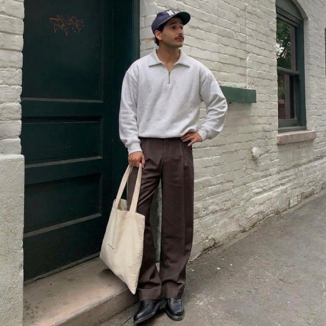 Uniqlo Half-Zip Pullover Sweater (GU) (Category: Coats, Jackets and Outerwear) located in Manila. Submitted by erychooseyou (Listing ID 1468610563, Image 2). Description: For sale‼️ GU by Uniqlo Half-Zip Pullover 🤍 Size Small on tag - Light Gray No issues and In as new condition Mine: PM 🤝🏼 (Solid Piece) Mall price: 1990‼️ 𝟭𝘀𝘁 𝘁𝗼 𝗽𝗮𝘆 𝗴𝗲𝘁𝘀 𝘁𝗵𝗲 𝗶𝘁𝗲𝗺 𝗣𝗮𝘆𝗺𝗲𝗻𝘁 Method: Gcash 𝗦𝗵𝗶𝗽𝗽𝗶𝗻𝗴: J&T Express | Lalamove 𝗟𝗼𝗰𝗮