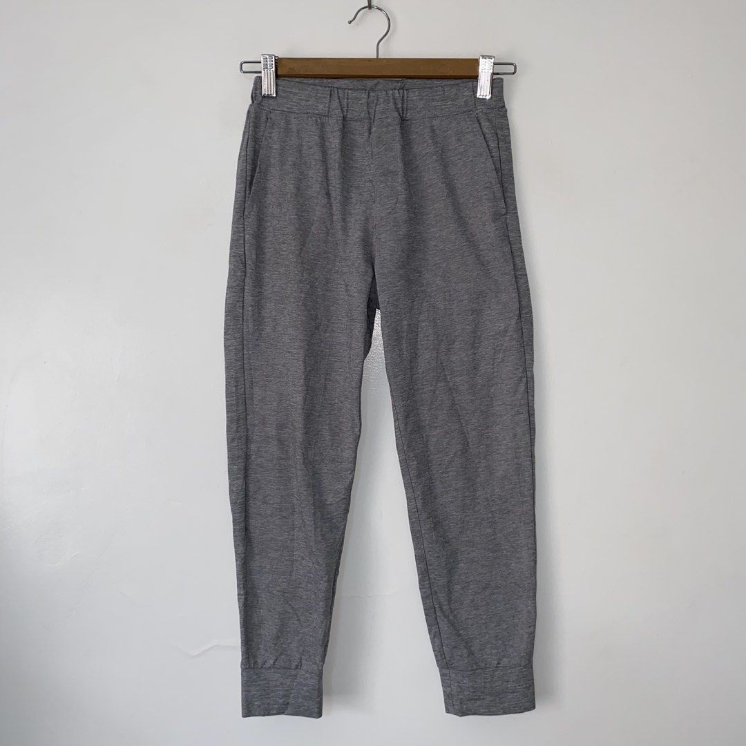 Uniqlo kids active jogger pants (Category: Babies & Kids Fashion) located in San Jose del Monte. Submitted by daintycut (Listing ID 1468535539, Image 1). Description: .