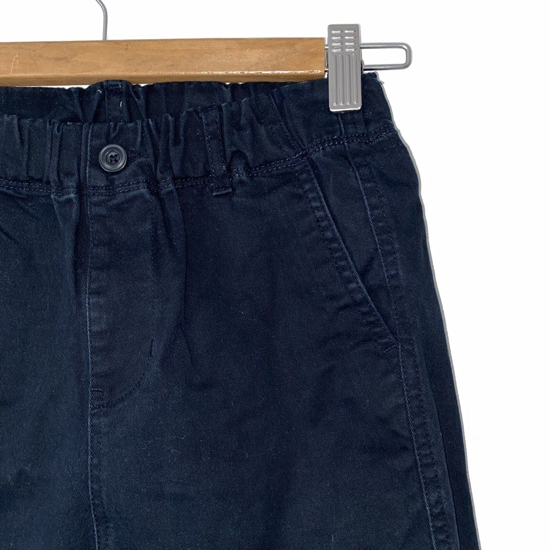 Uniqlo kids easy pants (Category: Babies & Kids Fashion) located in San Jose del Monte. Submitted by daintycut (Listing ID 1468519956, Image 2). Description: Size 130 cm.