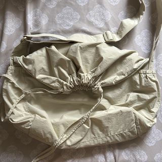 (Category: ) located in . Submitted by ellies.mnl (Listing ID 1468522328, Image 1). Description: .
