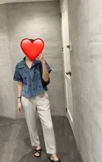(Category: ) located in . Submitted by famsale2016 (Listing ID 1464757692, Image 1). Description: .