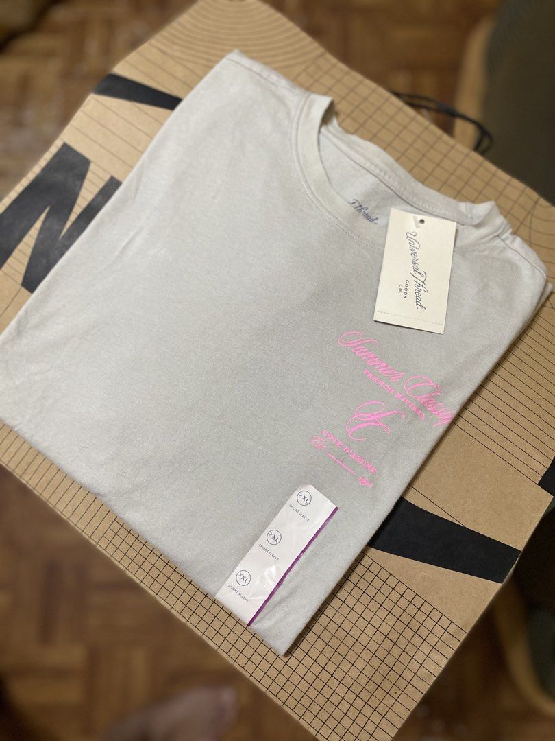 Universal Thread Summer Classique Graphic T-Shirt XXL (Category: Shirts) located in Batangas. Submitted by lux_kimmy (Listing ID 1468708929, Image 2). Description: Universal thread Tshirt | US Bought BNWT | Cotton | Size: 2XL Women’s ‼️Selling for only ₱199+ SF‼️ .