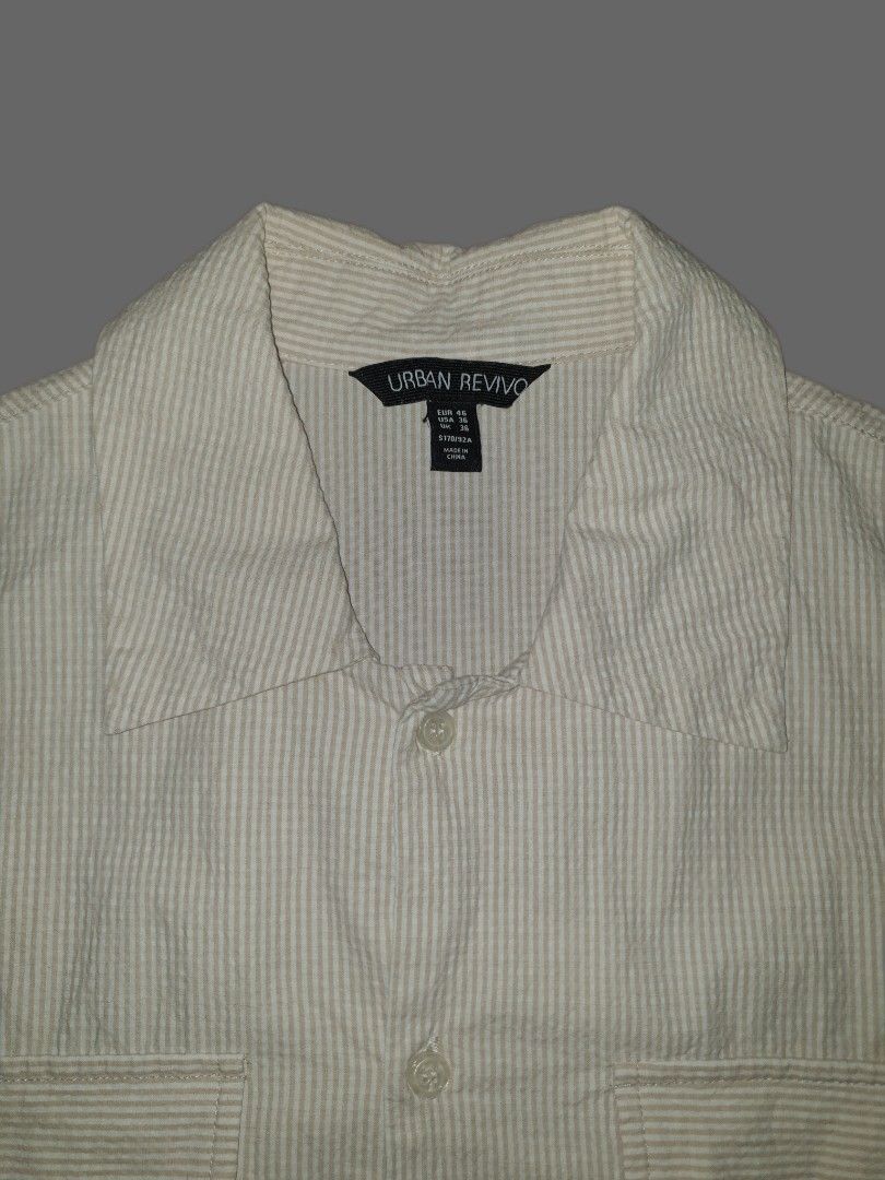 Urban Revivo Button Down Polo (Category: Formal Shirts) located in Bani. Submitted by thriftmaggots.ph (Listing ID 1468600309, Image 3). Description: Urban Revivo Button Down Polo Claim for 600php + Shipping fee Large 22/28 No issue 9/10 Condition & Color Payment first via gcash/maribank Pass to cod/cop Location Pangasinan, luzon.