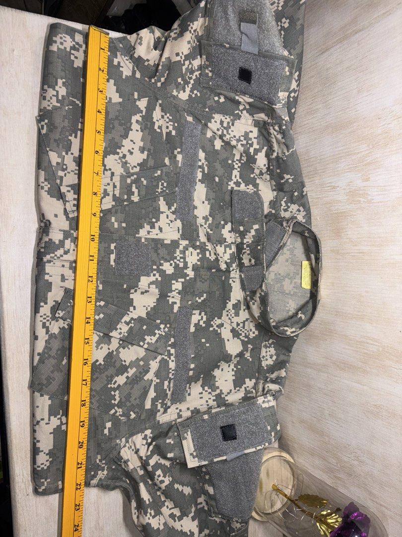 US ARMY ACU RIPTSTOP FIELD JACKET (Category: Coats, Jackets and Outerwear) located in Cabuyao City. Submitted by pormanation-thrift-store (Listing ID 1468610324, Image 3). Description: US ARMY ACU RIPTSTOP FIELD JACKET Condition: LIKE NEW Condition: 10/10 Size: MEDIUM FIT XS REGULAR ON TAG Dimes: 21.5”Wx 28.5”L Issue: NONE‼️ Price: 1000.