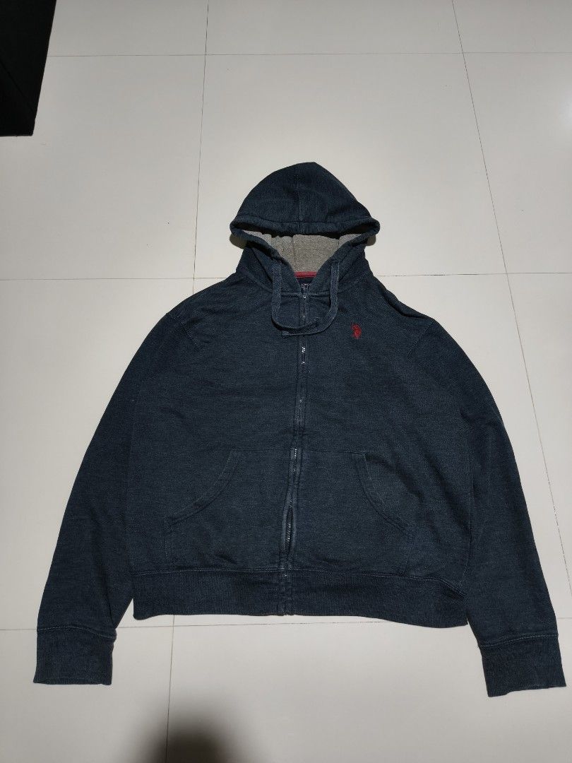 US POLO ASSN SIZE SMALL (Category: Coats, Jackets and Outerwear) located in Manila. Submitted by gelove.thrift (Listing ID 1468599966, Image 2). Description: .
