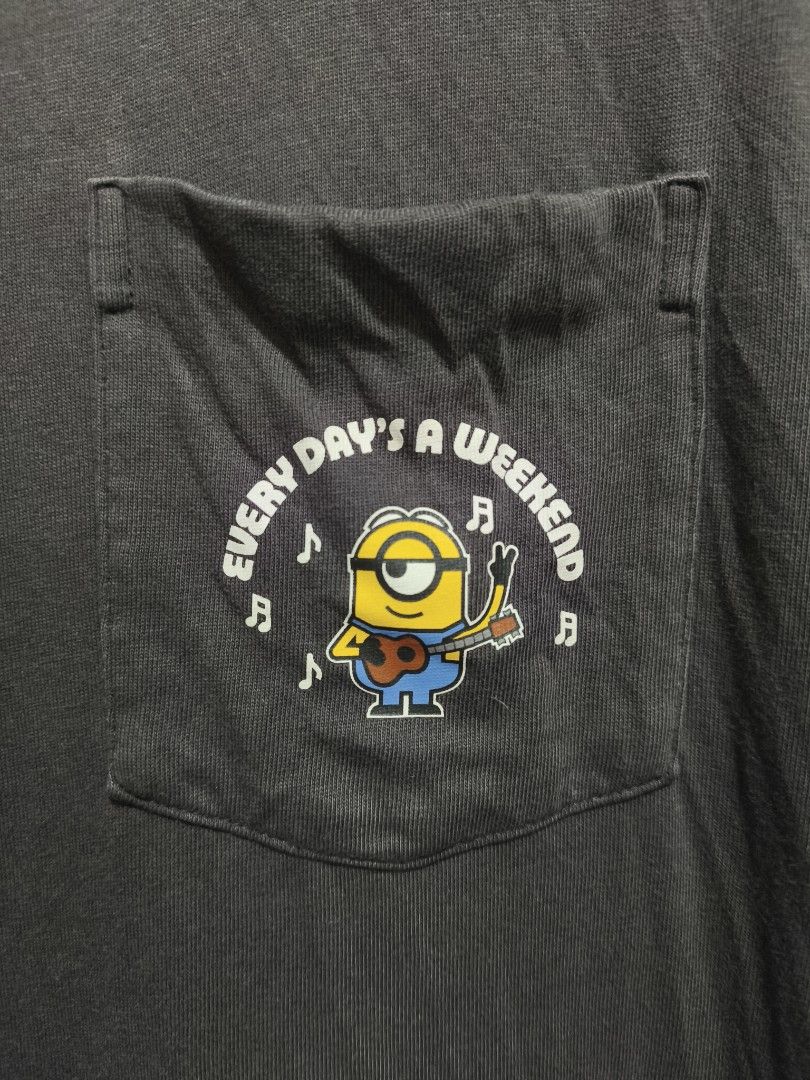 UT Minion Graphic Tee Brown Gray XL (Category: Tshirts & Polo Shirts ) located in Pasig City. Submitted by althentic.ph (Listing ID 1468529259, Image 2). Description: 130 + J&T Shipping Fee Original Minions UT Graphic Tee Gray brown Size XL on tag Actual Measurements: Width - 22 3/4" Length - 30" Good Thrifted Condition 8/10 ✔Tags are available upon request, can be sent thru PM ✔fix price ✔payment first policy thru gcash/bpi online/palawan expres