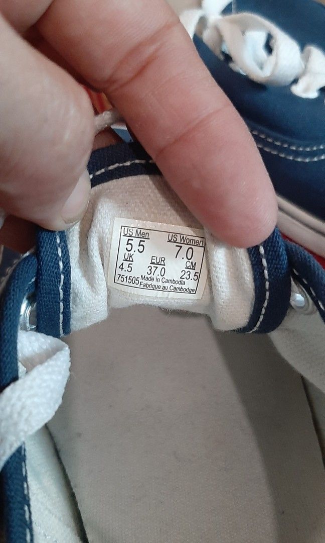 Vans (Category: Sneakers) located in Manila. Submitted by warmstone.3f5959 (Listing ID 1468573728, Image 3). Description: .