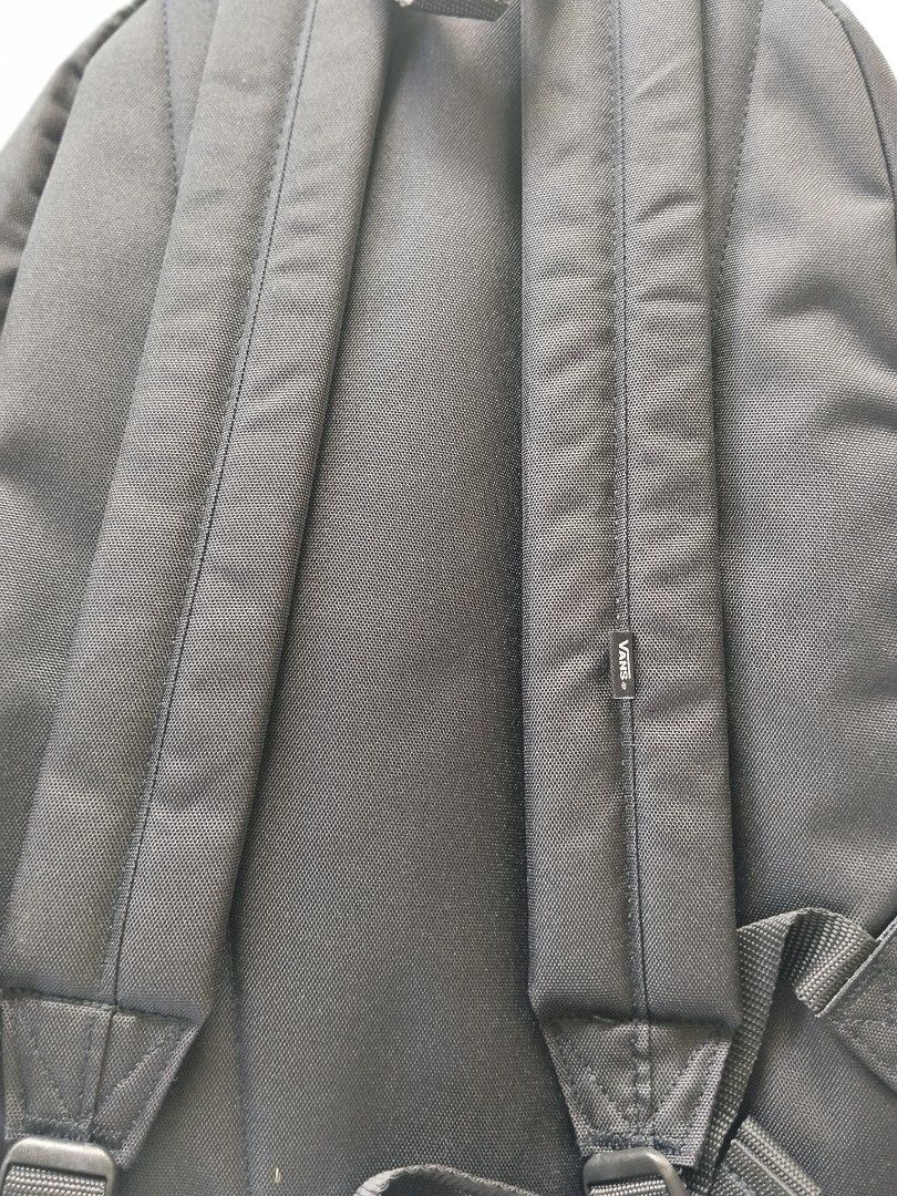 Vans Backpack (Category: Backpacks) located in General Mariano Alvarez. Submitted by iamnotjen (Listing ID 1468502217, Image 3). Description: Brand New and Authentic plus sf.