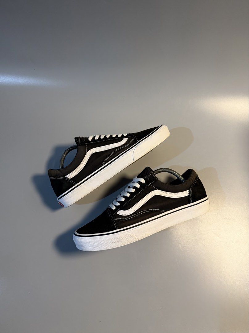 Vans Old Skool Black White Suede OG US 10 (Category: Sneakers) located in Quezon City. Submitted by markieexp (Listing ID 1468662829, Image 1). Description: - Brand: Vans - Model: Old Skool - Colorway: Black and White - Size: Men's US 10 / UK 9 / EU 43 / 28cm - Material: Canvas and suede upper with waffle rubber outsole - Condition: Clean overall with minimal wear on soles - Inclusions: Comes with white laces.