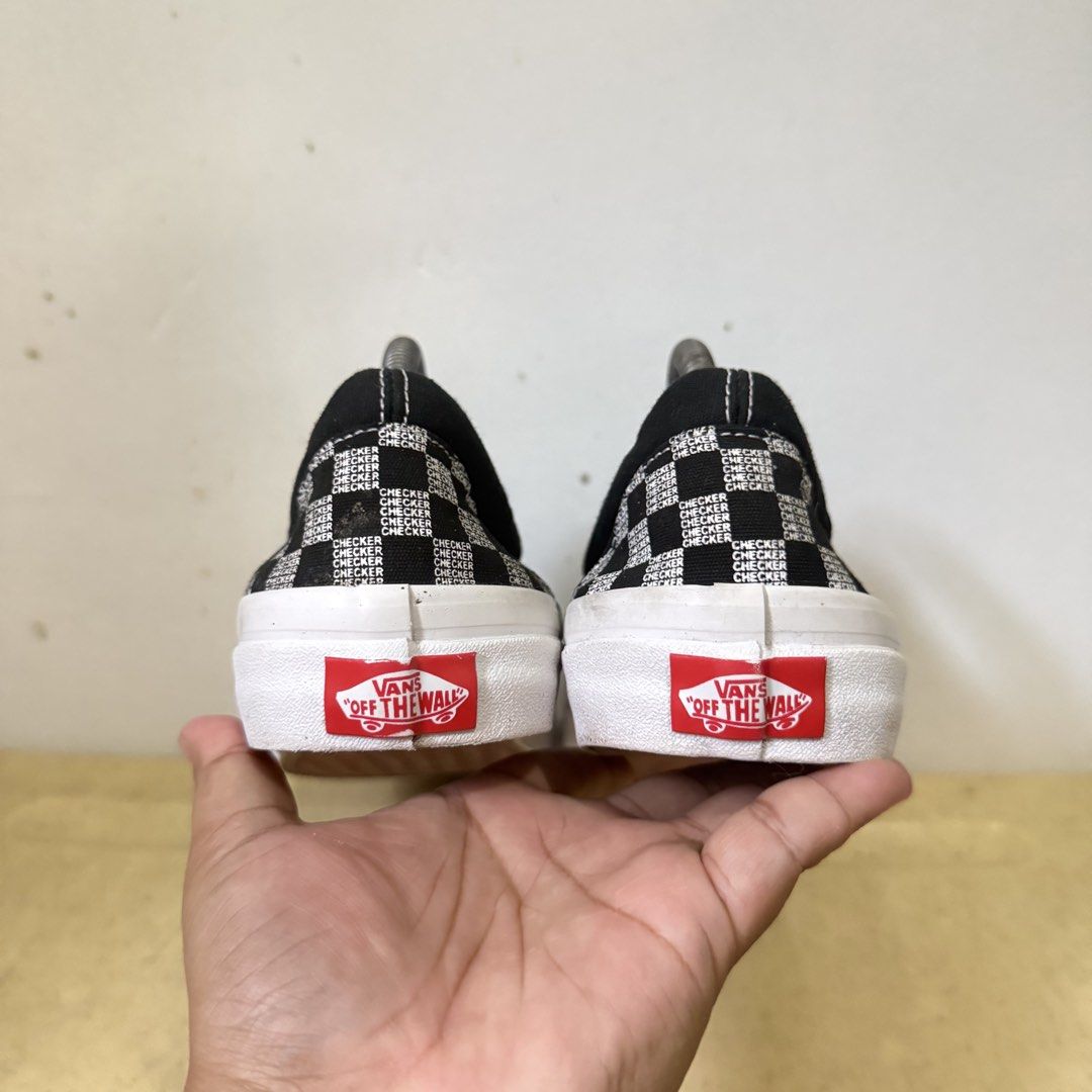 VANS SLIP-ON 98DX BLACK & WHITE (Category: Sneakers) located in Quezon City. Submitted by sharatraycooo (Listing ID 1468617355, Image 3). Description: VANS SLIP-ON 98DX BLACK & WHITE US MEN 9 US WOMEN 10.5 EURO 42.