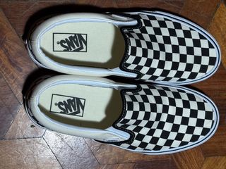 (Category: ) located in . Submitted by authentique_collector (Listing ID 1468630712, Image 1). Description: .