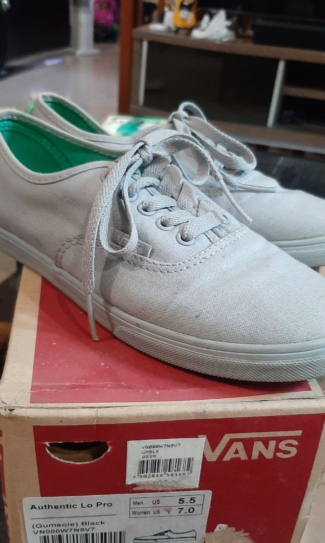Vans women US 7.0 (Category: Sneakers) located in Manila. Submitted by warmstone.3f5959 (Listing ID 1468572795, Image 2). Description: .