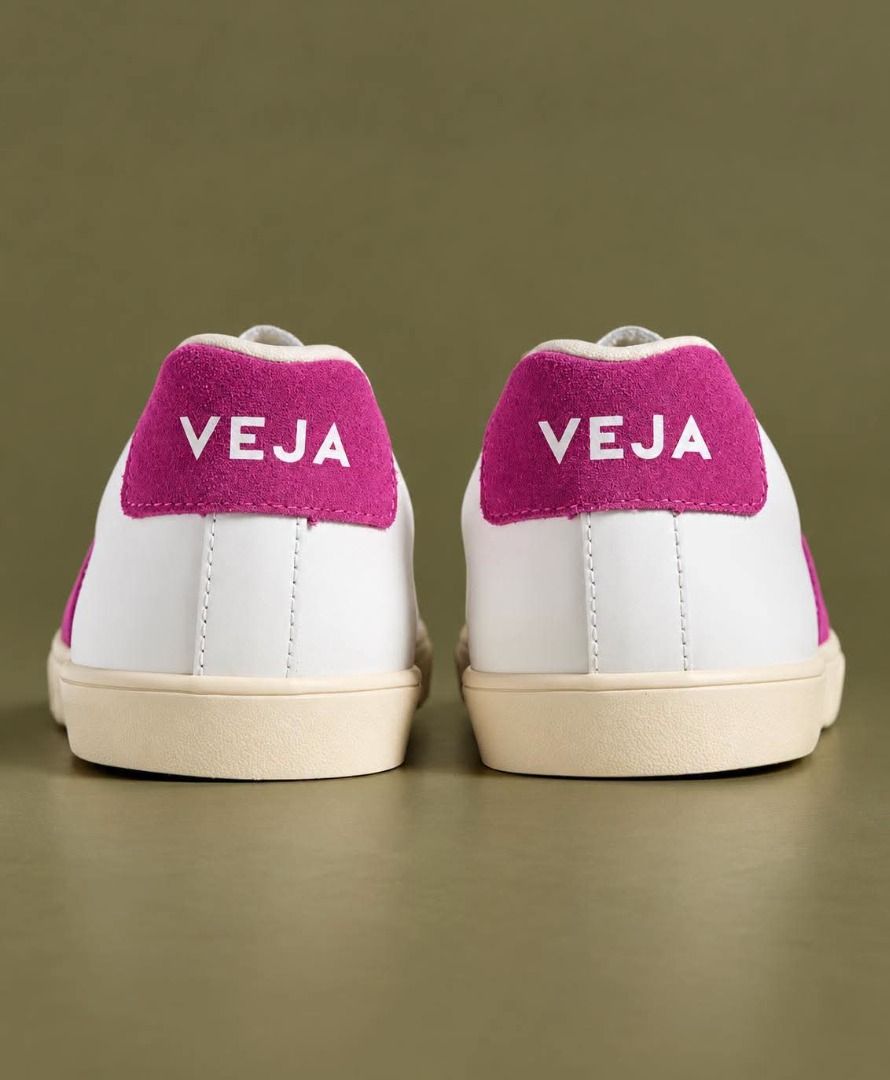 Veja Esplar Ultra Violet (Category: Shoe inserts) located in Rizal. Submitted by hiraya16 (Listing ID 1468661300, Image 3). Description: 25cm Onhand ready to ship.