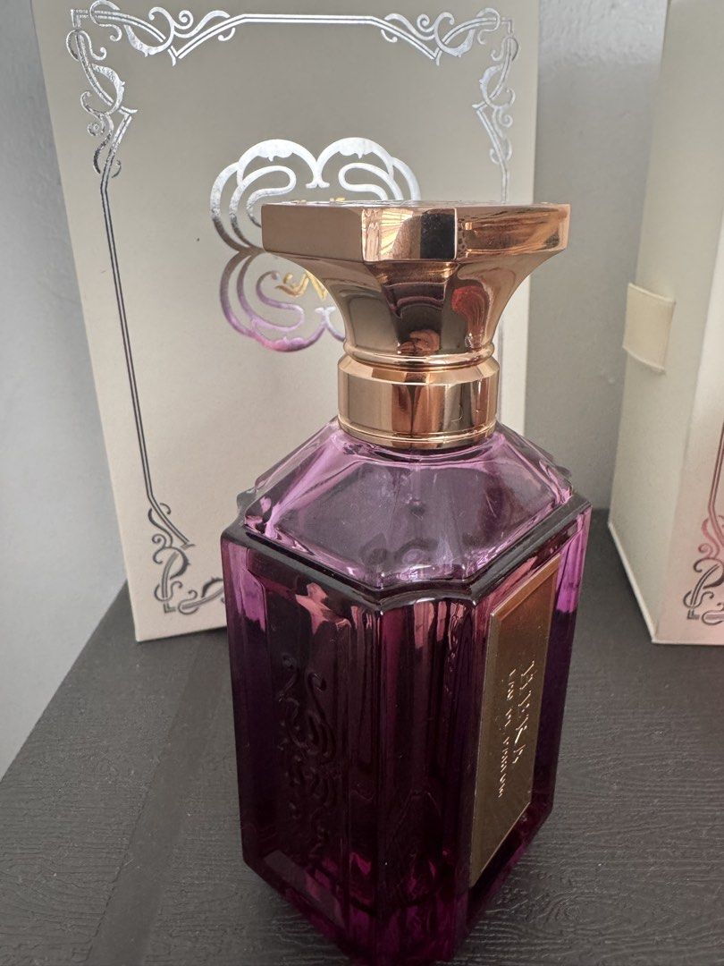 Velixir Hera (Category: Fragrance & Deodorants) located in Manila. Submitted by banidosa (Listing ID 1468563503, Image 2). Description: Velixir Hera (dupe of Parfums de Marly Palatine (PDM Palatine) 100ml bottle - 95% full .