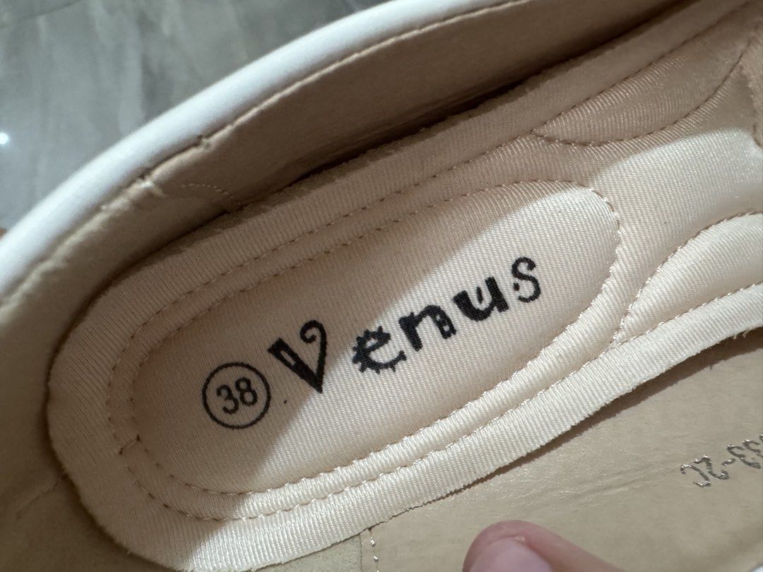 Venus White Chunky Heel Pumps Size 38 (Category: Heels) located in Cavite. Submitted by _archercross (Listing ID 1468527785, Image 2). Description: - Brand: Venus - Size: 38 (marked inside) - Color: Clean white - Heel Type: Chunky block heel (very easy to walk in) - Toe Shape: Pointed toe - Condition: Brand new, never worn, kept in storage - Inclusion: Original box included RFS: Ginamit lang for oath taking.