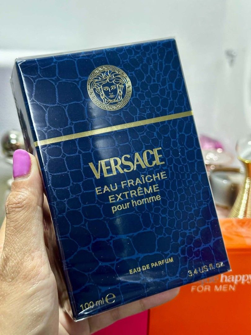 Versace Eau Fraiche extreme 100ml (Category: Fragrance & Deodorants) located in Manila. Submitted by franeyney (Listing ID 1468627214, Image 1). Description: Versace Eau Fraiche extreme 100ml plus sf.