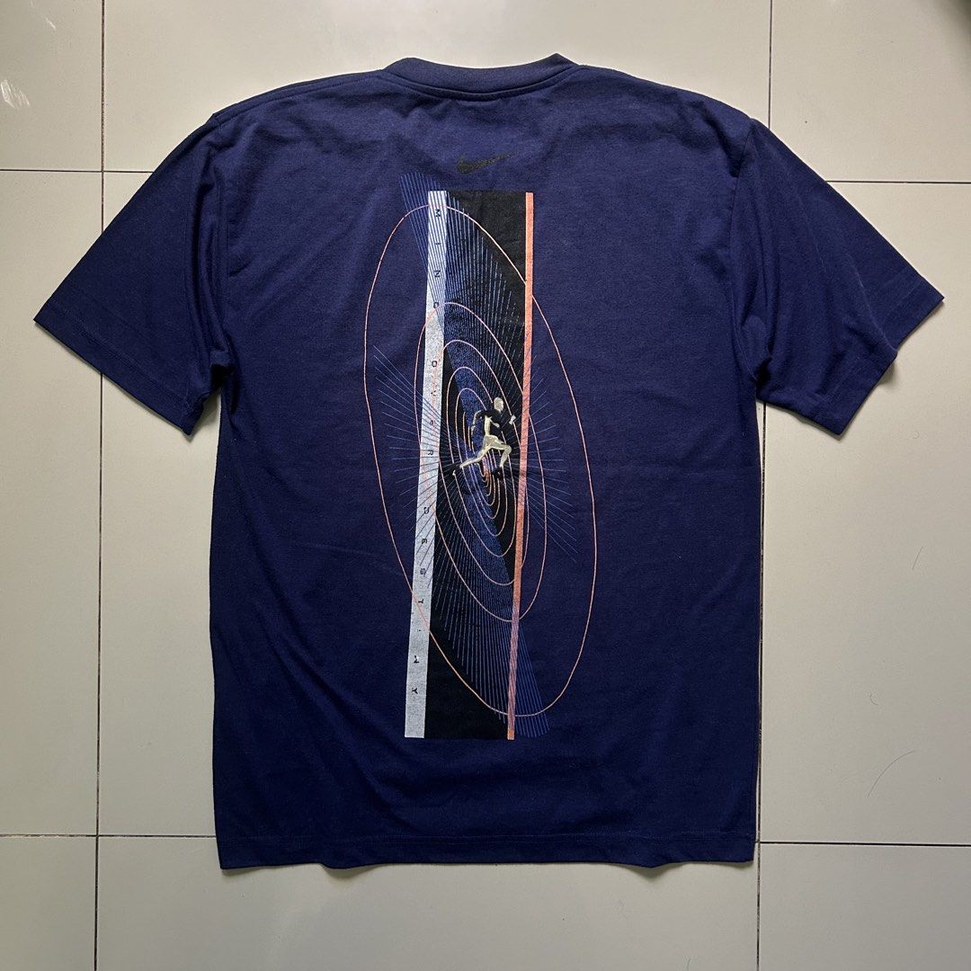 Vintage 90s Nike tee (Category: Tshirts & Polo Shirts ) located in Cebu City. Submitted by jeen.yuhs (Listing ID 1468546440, Image 1). Description: 90s Nike Tag Large 20/27 Excellent Condition .