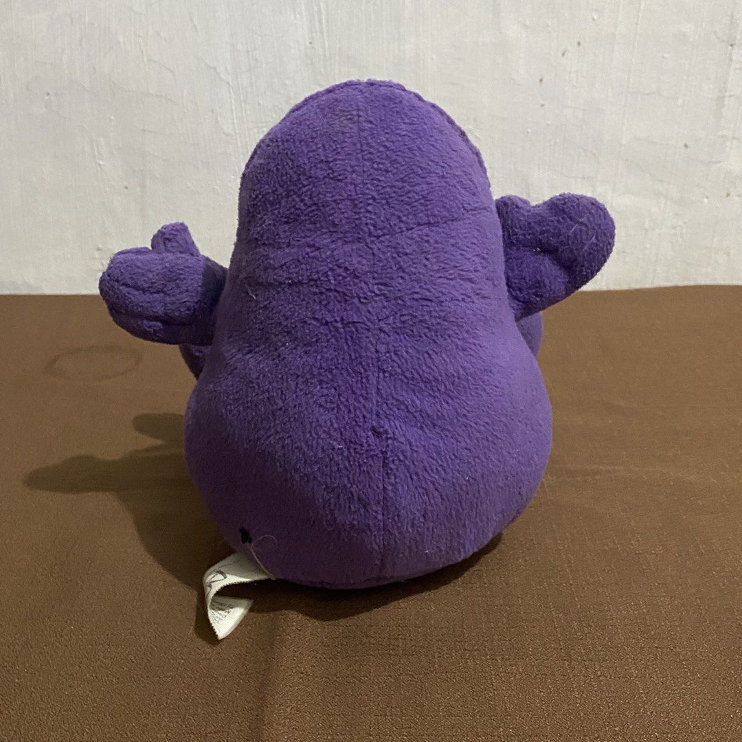 Vintage Dated 1999 Grimace Plush Mcdonalds Toy (Category: Plushies & Soft Toys) located in Pagsanjan. Submitted by y2korn (Listing ID 1468705519, Image 3). Description: Vintage Dated 1999 Grimace Plush Mcdonalds Toy - Medium Sized Grimace - Excellent Condition - Need Wash Only - No Tear or Any Butas Mop - GCASH OR PAYMAYA Courier - J&T 📍Pagsanjan,Laguna ₱1,400 + sf.