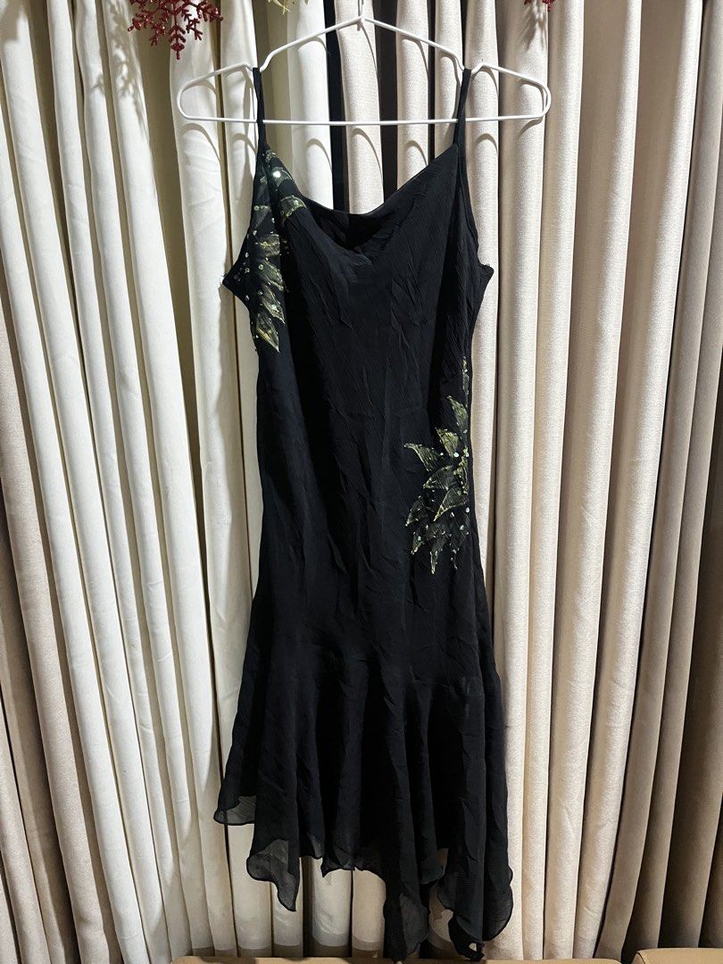 VINTAGE DRESS HEARING OFFERS (Category: Dresses) located in Butuan. Submitted by darlingdressco. (Listing ID 1468649830, Image 2). Description: .