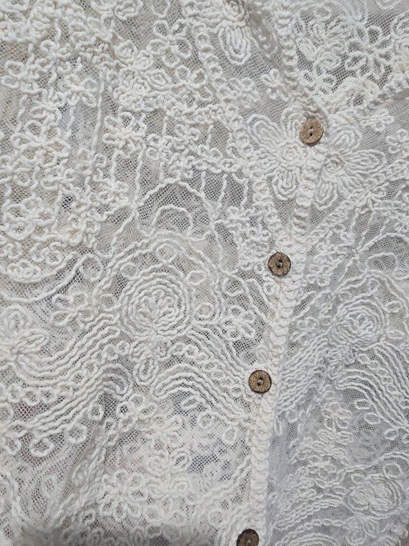 Vintage Embroidered Lace Cardigan (Category: Coats, Jackets and Outerwear) located in Quezon City. Submitted by dinesaur (Listing ID 1468688375, Image 2). Description: .