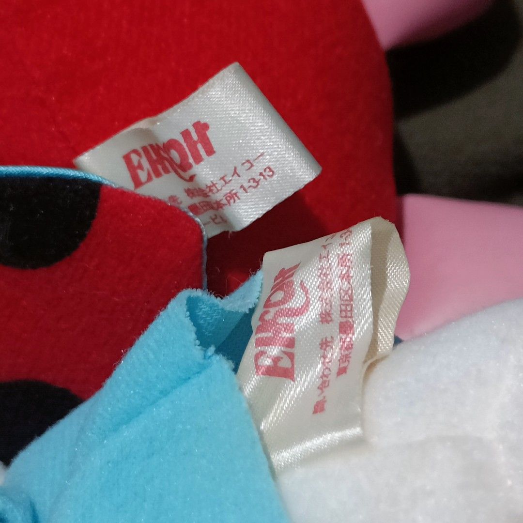 Vintage Hello Kitty Plush Toy Bundle Sanrio (Category: Plushies & Soft Toys) located in Baguio. Submitted by baileybails (Listing ID 1468709225, Image 3). Description: needs cleaning! all with clear, readable etiketa only offer or reserve if serious ty :).