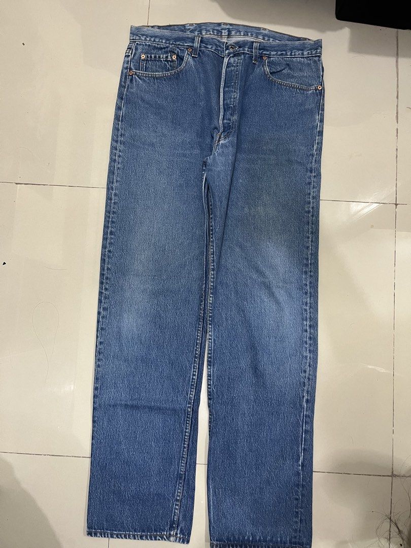 Vintage Levi's 501 red ink (Category: Jeans) located in Manila. Submitted by an0_na (Listing ID 1468571607, Image 3). Description: - Brand: Levi's 501 vintage red ink - Wash: Medium blue .