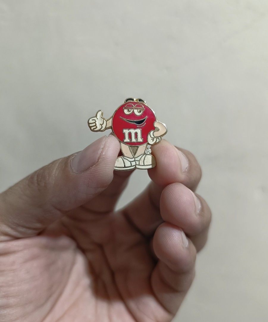 Vintage M&M's Red Brooch Pin (Category: Everything Else Others) located in Bacoor. Submitted by nineties_kid (Listing ID 1468595949, Image 2). Description: <==• Vintage M&M's Red Brooch Pin Length: About and inch Issue: No lock _________________________ -Modes Of Delivery: J&T/Lalamove/ LBC (Cash on Pick-up/COD) -Meet-up (Bacoor Cavite Area/Mandaluyong-Shaw,Hulo,Makati Ave) -Modes Of Payment: GCASH NO LAST MINUTE CANCELLATION AND JOY RESERVER WIL