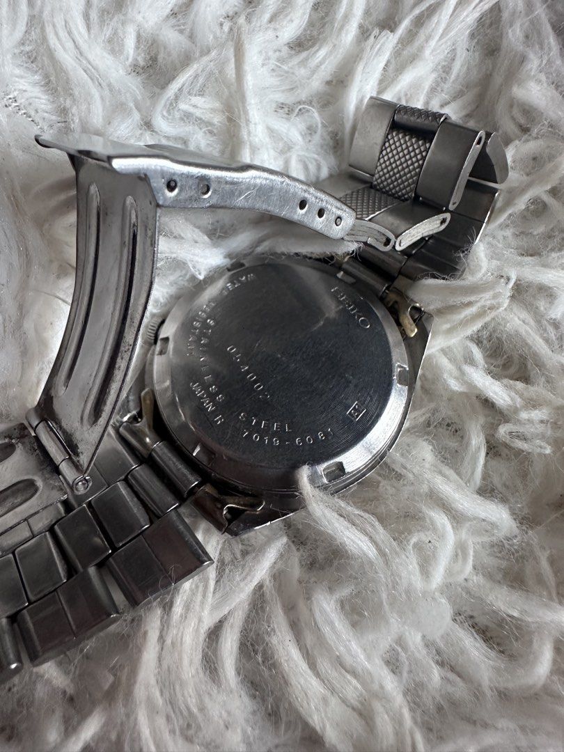 Vintage Seiko Automatic (Category: Luxury Watches) located in Iriga City. Submitted by siacsomar43 (Listing ID 1468536273, Image 2). Description: 👦For Men’s 🫰good for everyday used ✅not automatic 🇯🇵 from japan ✅japan surplus buy at your own risk ⚠️Note: Authenticity is Not Guaranteed so manage your expectations before buying it 🚚we can ship thru jnt/lbc 📍 we are located in nabua sta elena baras camarines sur.