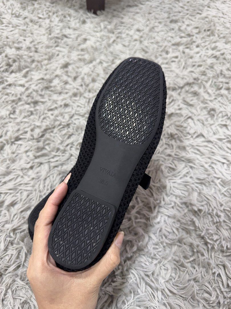 Vivaia Mesh (black) (Category: Flats & Sandals) located in Quezon City. Submitted by ysm888 (Listing ID 1468577822, Image 3). Description: - Brand: Vivaia - Model: Mesh Flats - Color: Black - Size: EU 38.5 Added in heel pad for comfort (see photo) Already washed and ready to use Decluttering.