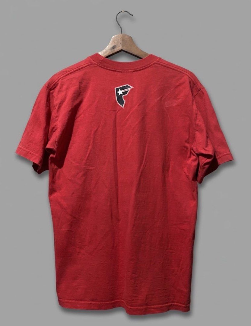 VTG FAMOUS STARS AND STRAPS TEE (Category: Tshirts & Polo Shirts ) located in Davao. Submitted by ronz31 (Listing ID 1468506017, Image 3). Description: VTG FAMOUS STARS AND STRAPS WITH BACKHIT MED MINIMAL STAINS AND CUT TAG W:20" L:27".
