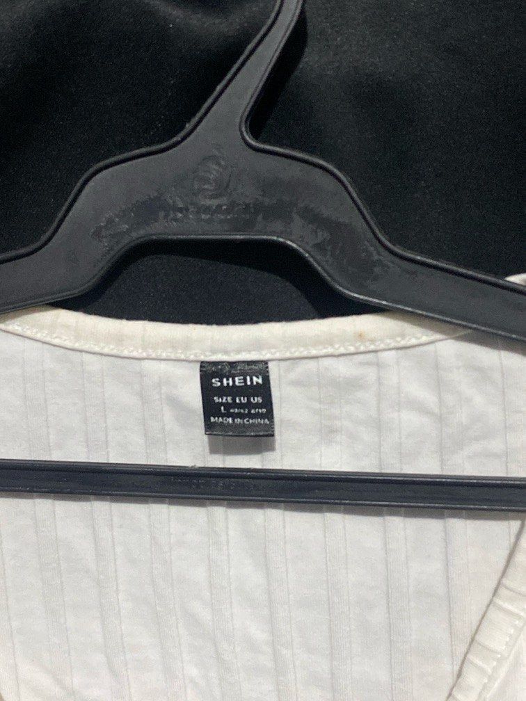 White Cute Long Sleeve - Croptop (Category: Longsleeves) located in Paranaque City. Submitted by things.jesspreloved (Listing ID 1468593454, Image 2). Description: .