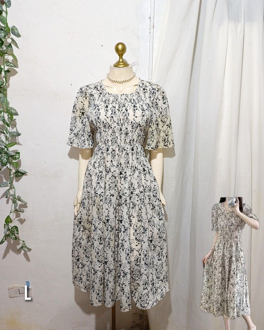 white ditsy elegant midi dress (Category: Dresses) located in Pateros City. Submitted by amj_amj (Listing ID 1468683913, Image 1). Description: .