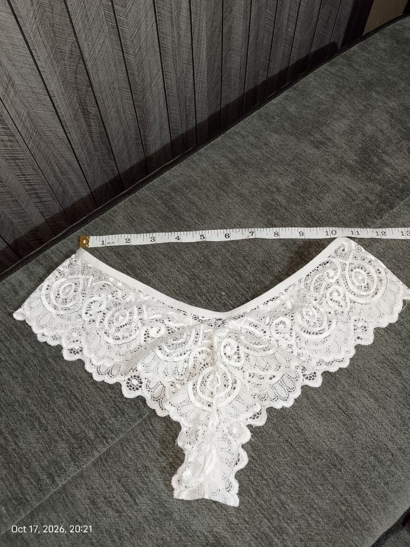 White lace thong panty (Category: Undergarments & Loungewear) located in Manila. Submitted by truecrystal-1407 (Listing ID 1468626322, Image 1). Description: .