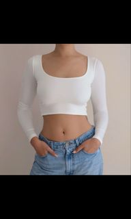 (Category: ) located in . Submitted by shopmycloset_pretty.mercy (Listing ID 1468534656, Image 1). Description: .