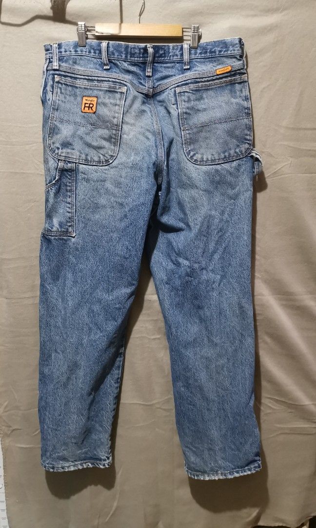 Wrangler Fire resistant denim pants (Category: Jeans) located in San Pedro. Submitted by thriftersthrift (Listing ID 1468505391, Image 2). Description: Waistline (inches) :36 Length(inches) :42 Good condition Issue : madumi need deep clean Color rate : 9/10 🌵ALL ITEMS ARE FROM UKAY BALE SO MANAGE YOUR EXPECTATION 🌵 ASK SELLER FOR MORE INFORMATION COLOR MAY CHANGE TRU LIGHTING.