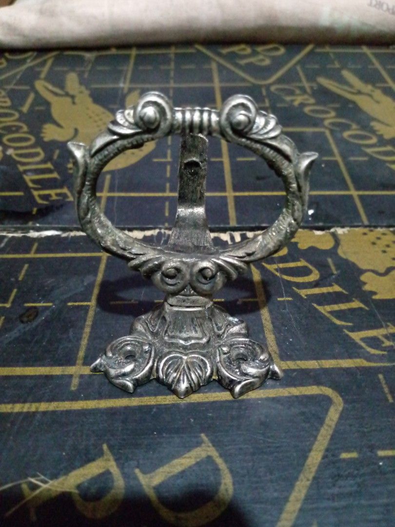 WWII KATANA SWORD HOLDER (Category: Vintage Collectibles) located in Cebu City. Submitted by paulhalms73 (Listing ID 1468671851, Image 1). Description: WORLD WAR II KATANA SWORD HOLDER FOR SALE.