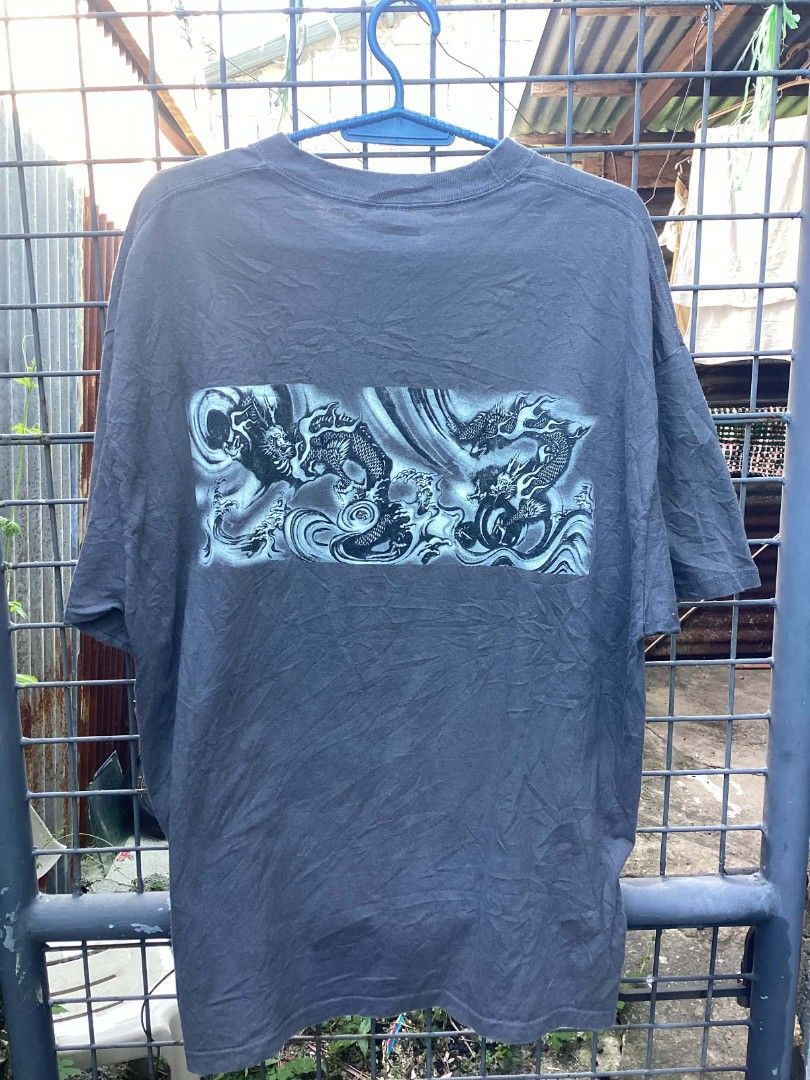 Y2K Grey Asian Dragon water waves (Category: Tshirts & Polo Shirts ) located in Balanga. Submitted by archivefine_ds (Listing ID 1468581645, Image 3). Description: Y2K Grey Asian Dragon water waves Size XL on tag 10/10 good condition, no issue w 22 L 29 500+sf.