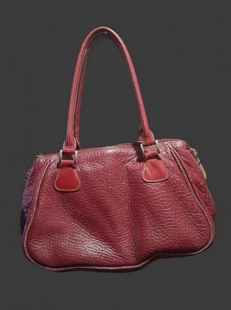 Y2k NICOLE MILLER LEATHER SHOULDER BAG (Category: Luxury Bags & Wallets) located in Alburquerque. Submitted by zkethrifter (Listing ID 1468527367, Image 1). Description: NEGOTIABLE.