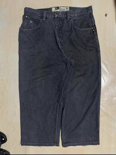 (Category: ) located in . Submitted by laurgarments (Listing ID 1468507652, Image 1). Description: .