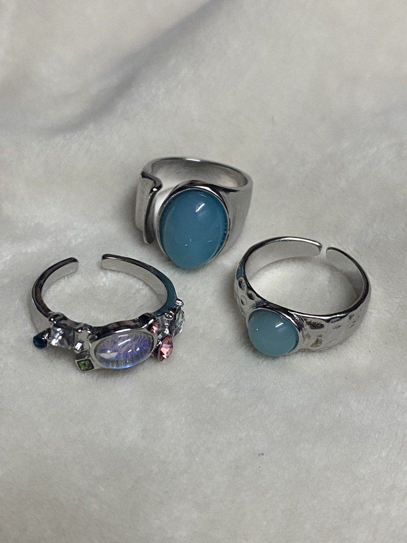 y2k vintage rings set (Category: Rings) located in Caloocan City. Submitted by hoellyjane (Listing ID 1468639941, Image 2). Description: .