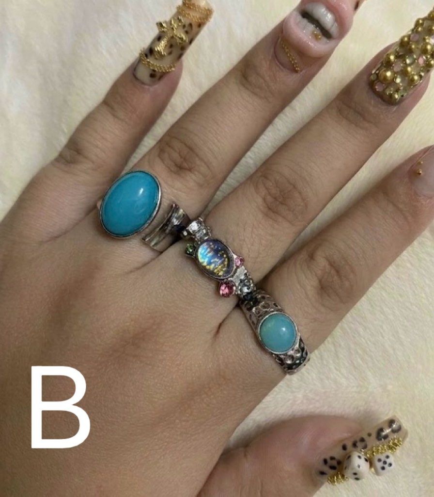 y2k vintage rings set (Category: Rings) located in Caloocan City. Submitted by hoellyjane (Listing ID 1468638889, Image 3). Description: 59 each set take all of 280.