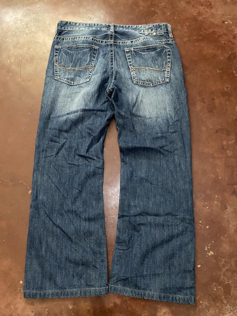 Y2k Warehouse One Bootcut (Category: Jeans) located in Malita. Submitted by ronnyboi (Listing ID 1468632217, Image 1). Description: W:36 L:39 T:13 H:9.2 Mine:700.