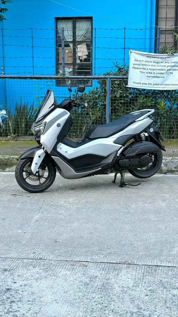 Yamaha NMAX V3 STD 2025 (Category: Motorbikes for Sale) located in Makati City. Submitted by tunying.001 (Listing ID 1468669957, Image 2). Description: FOR SALE NMAX V3 STD 2025 1 Remote key with redcode 8,100 running odo BiLed AES Headlight +2 engine support on pic (Back to stock size now) Arvie creations flat seat (BosMel Seat Now) 305mm shock with baso Registered til 2028 Complete papers 2valid id’s with open dos Ready to transfer ownership Lo