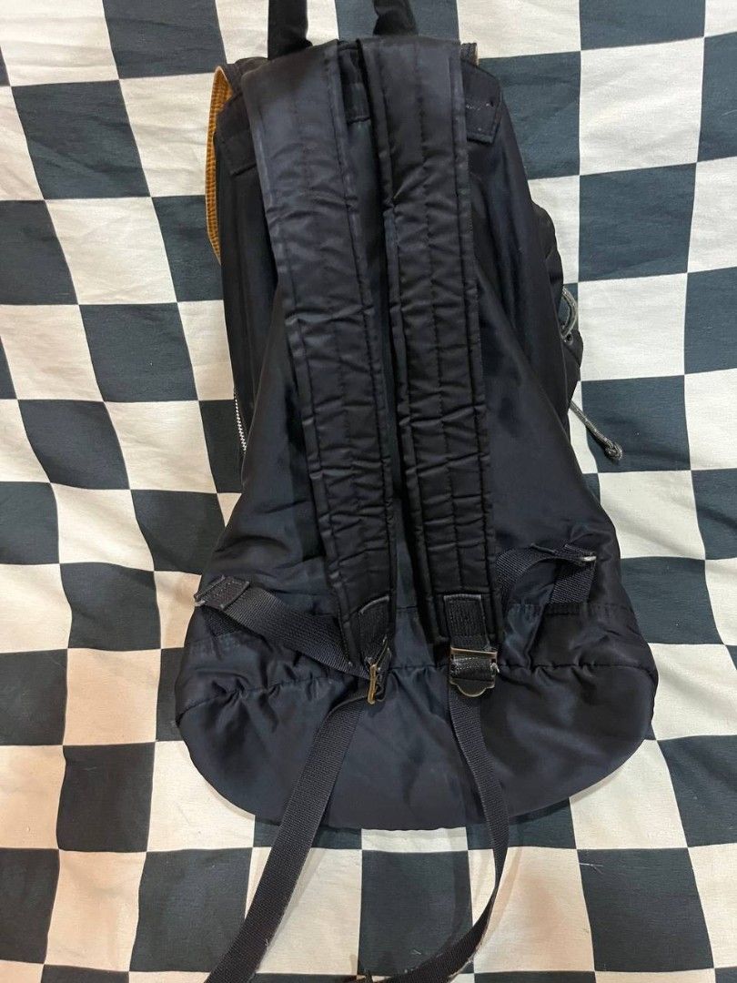 Yoshida & Co. Porter Tanner Rucksack (Category: Backpacks) located in Quezon City. Submitted by michypeachyy1 (Listing ID 1468523151, Image 2). Description: 2000 plus shipment only last 2 picture issue still in good condition perfect for your daily activity..