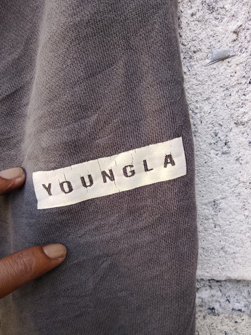 Youngla sweat pants (Category: Joggers) located in Bayombong. Submitted by jeffreybee (Listing ID 1468660271, Image 3). Description: presentable condition large 28-38 waistline length 40.5 NOT FADED DUE TO CAMERA LIGHTING ONLY..